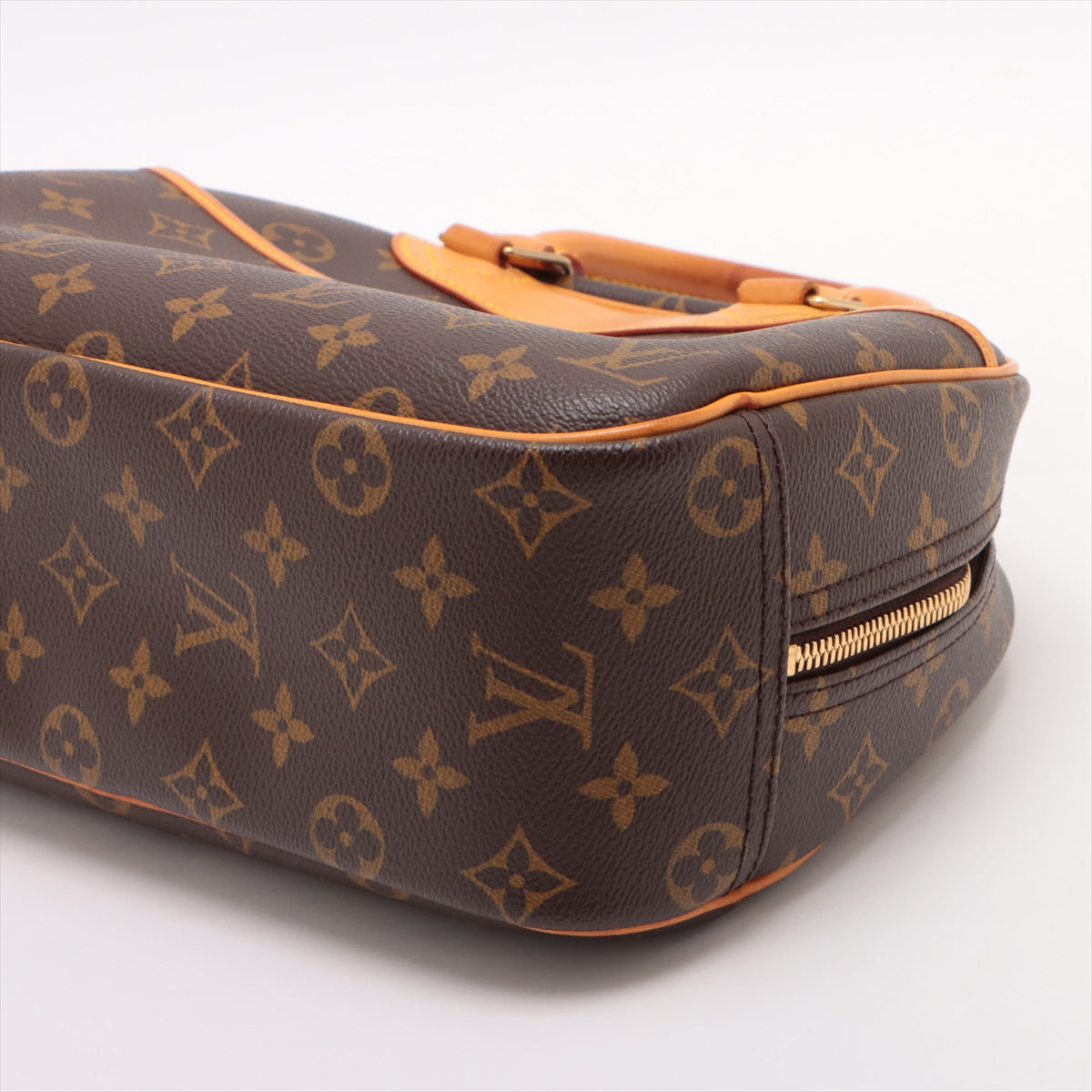 Louis Vuitton Monogram Trouville M42228