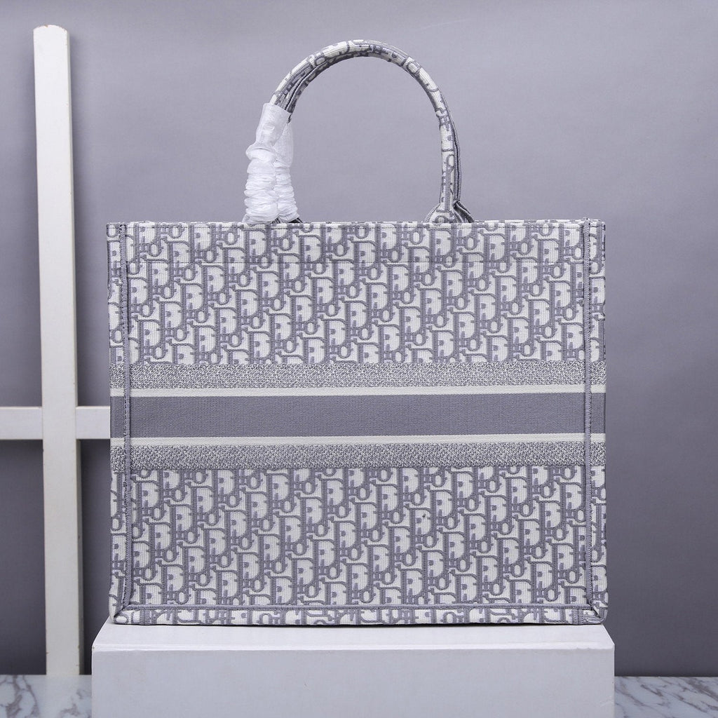GLAMI Large Book Tote Gray, For Women, WomenÃ¢â‚¬â„¢s Handbags 16.5in/42cm CD M1286ZRIW_M932