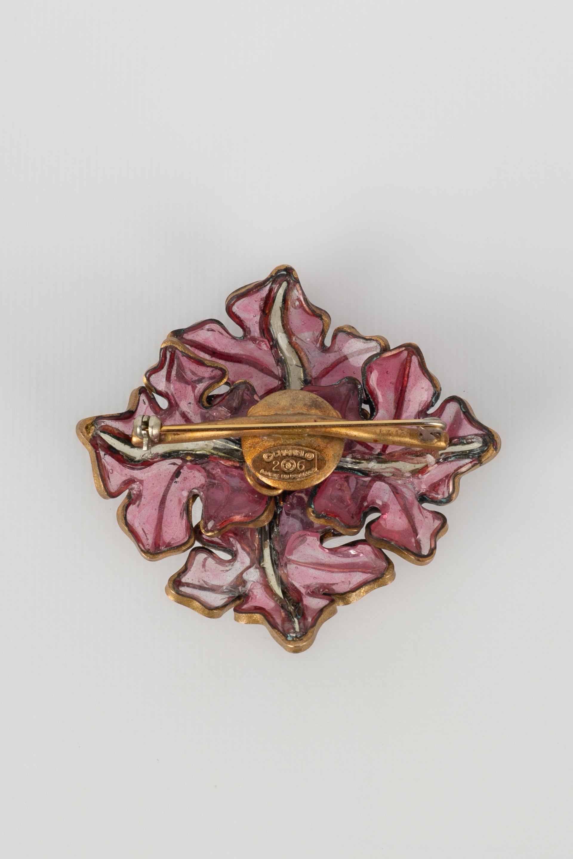 Broche en pÃƒÆ’Ã‚Â¢te de verre Chanel 1990s