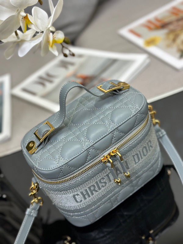 ELE - Dir Bags - 080