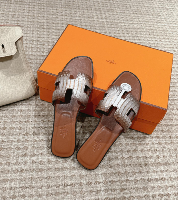 SAMC - HMS Women Shoes - 579