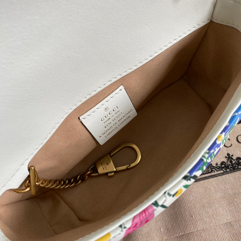 Glami - Glami Bags - 2011