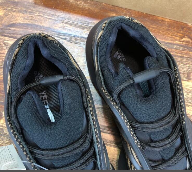 SAMC - YZO Sneakers - 286