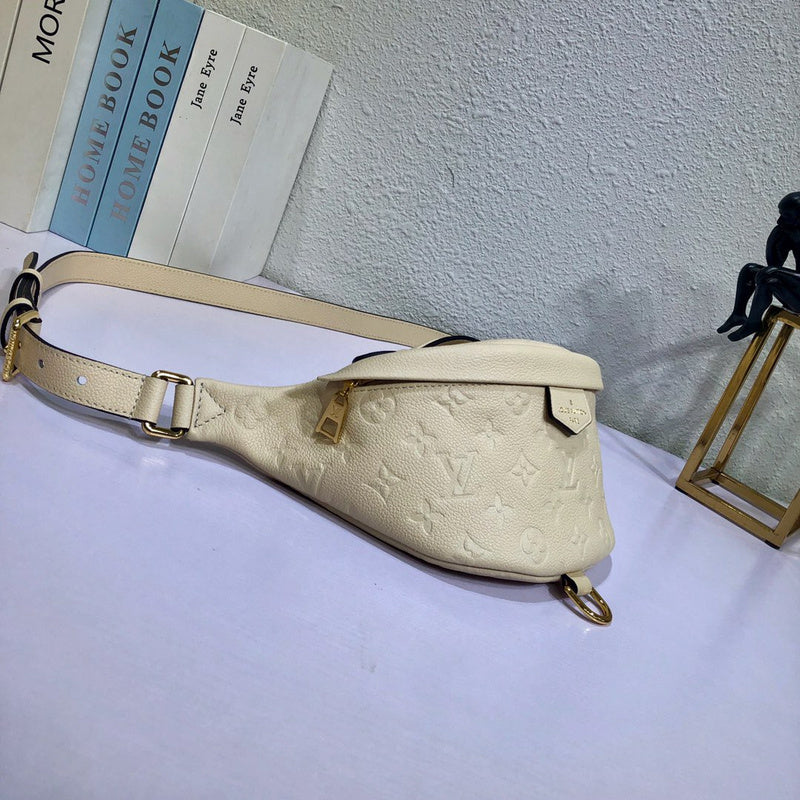 LOV2 Bags - Luxurious Bags  1951