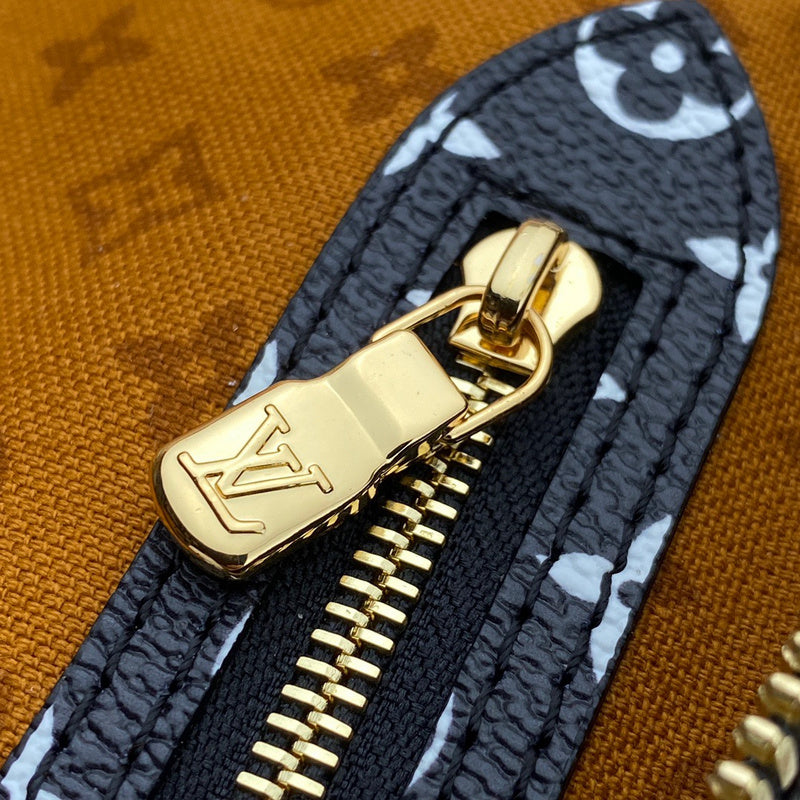 LOV2 Bags - Luxurious Bags  1645
