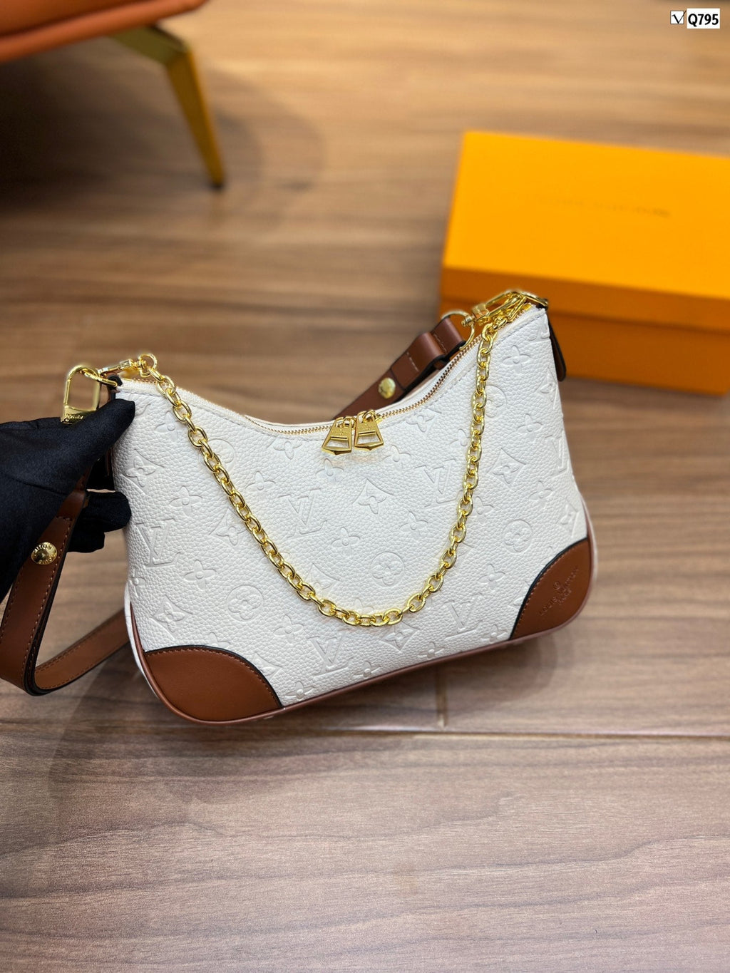EN - New Lux Bags LUV 538