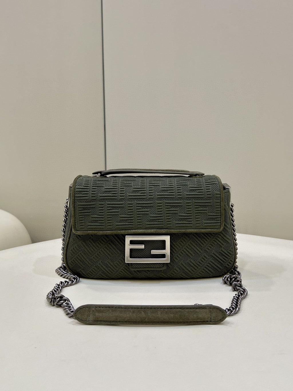 FI Baguette Chain MiGLAMI Green FF Fabric Bag For Woman 14.5cm/6in 8BR793AHW5F1F2L
