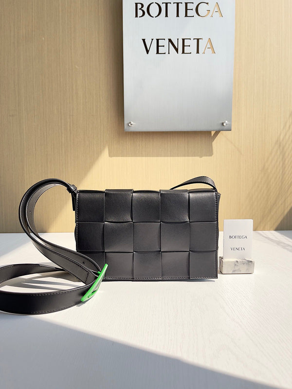 Glamy - BOV Bags - 938