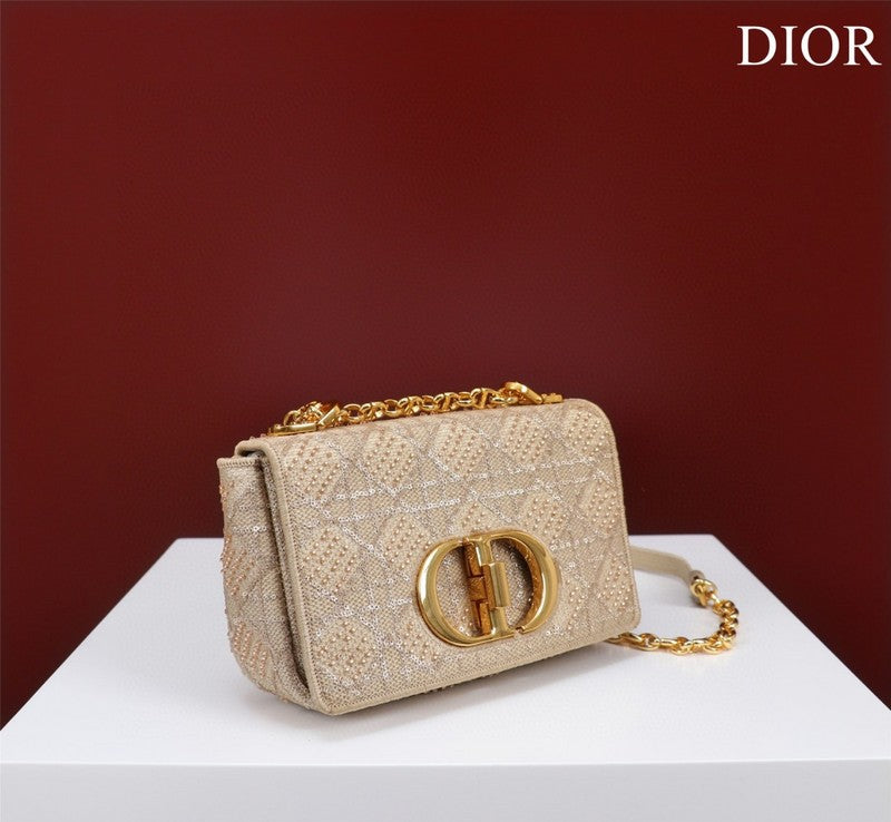 ELE - Dir Bags - 2014