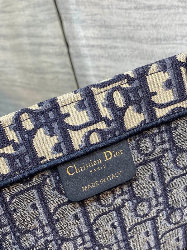 ELE - Dir Bags - 1494