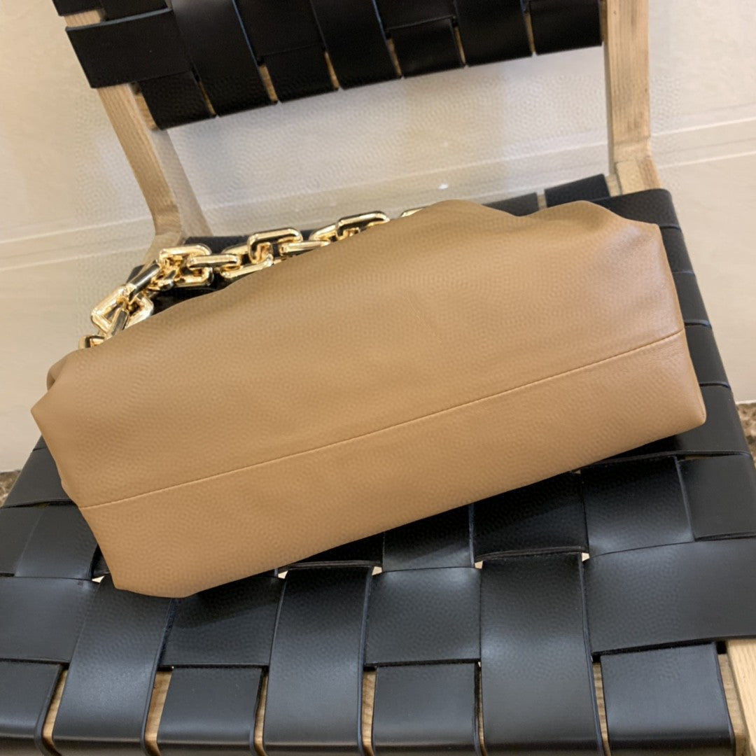 GLAMI Chain Pouch For Women 12.2in/31cm In Camel 620230VCP402618