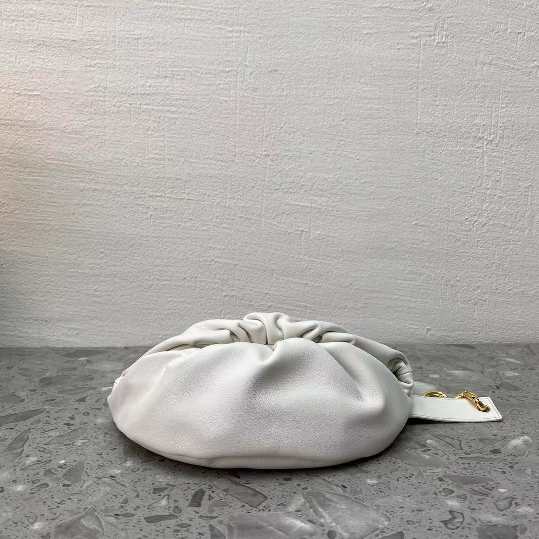 GLAMI Chain Pouch White, For Women, WomenÃƒÂ¢Ã¢â€šÂ¬Ã¢â€žÂ¢s Bags 12.2in/31cm