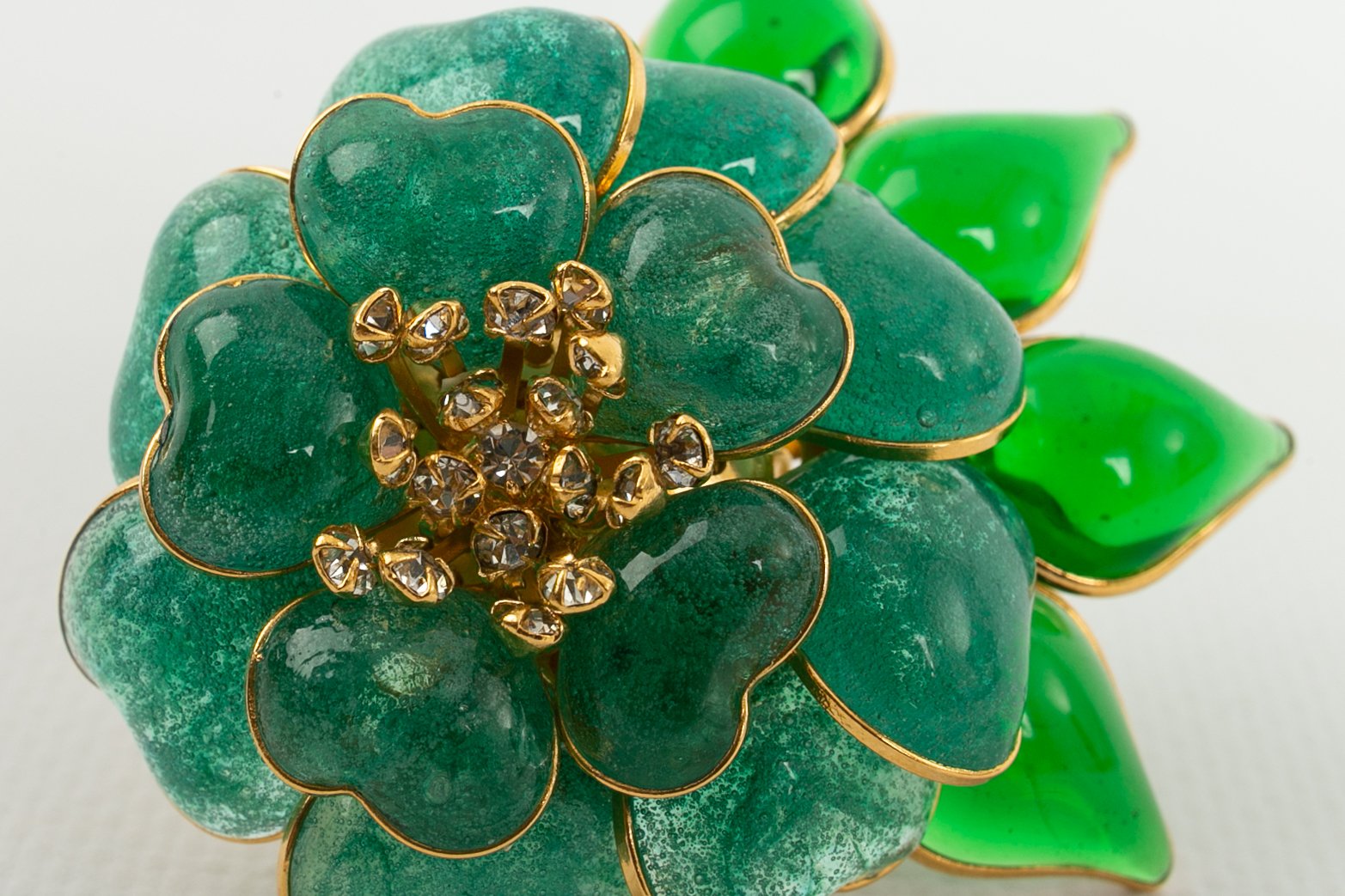 Broche camÃƒÆ’Ã‚Â©lia Augustine