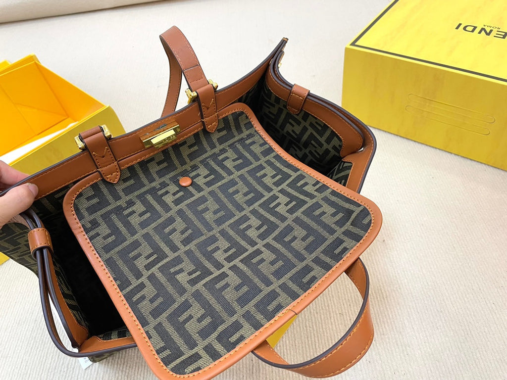 EN - New Lux Bags FEI 274