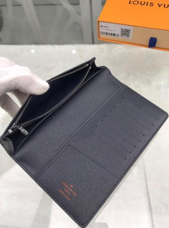 SAMC - Mix Wallets - 051