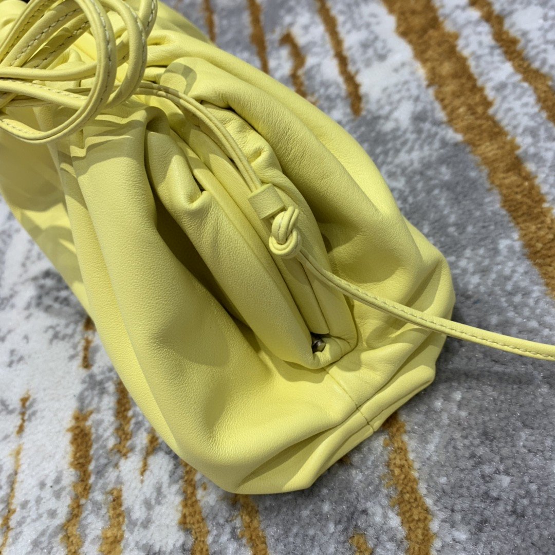 GLAMI Mini Pouch For Women 8.6in/22cm In Light Yellow