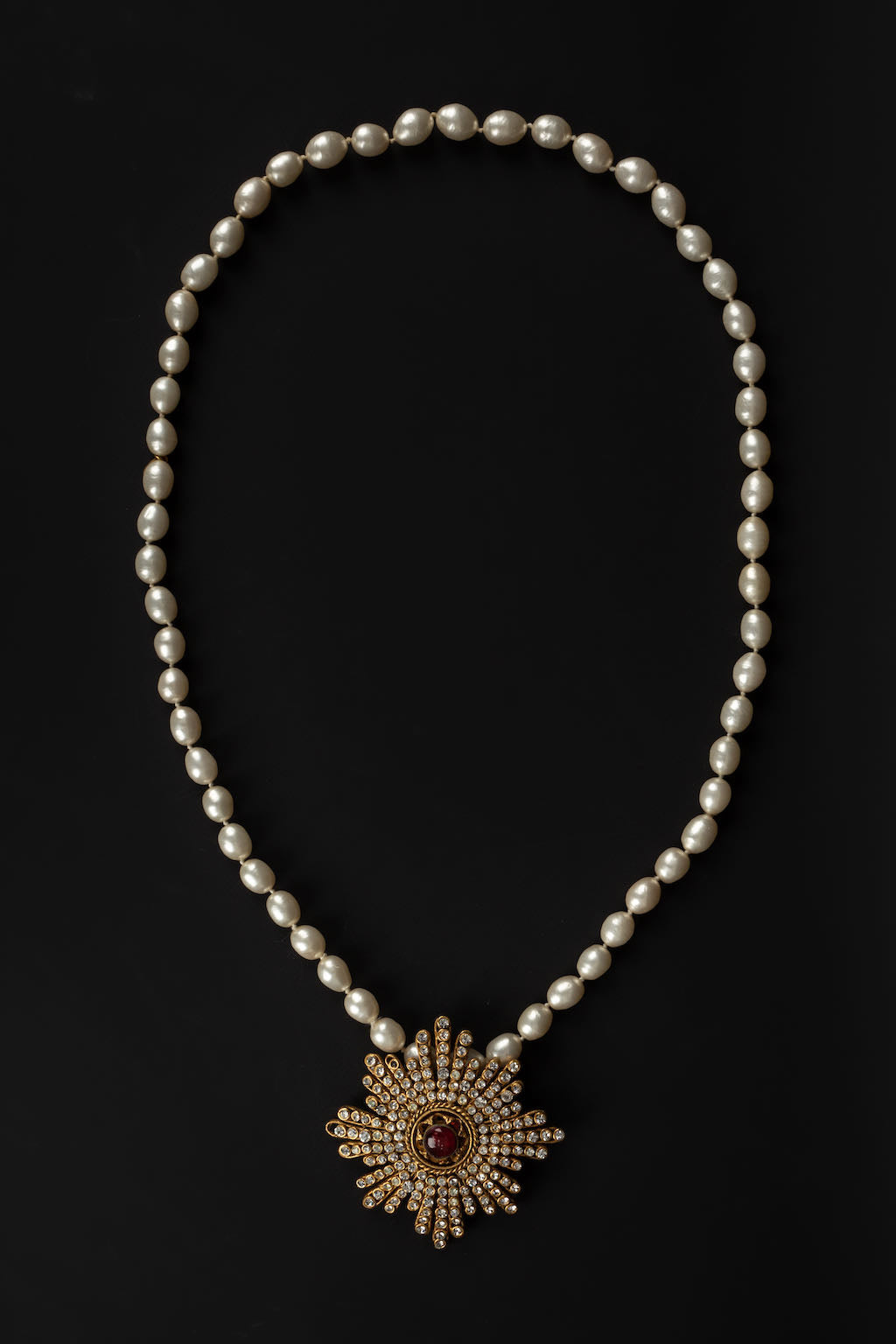 Collier Chanel 1984