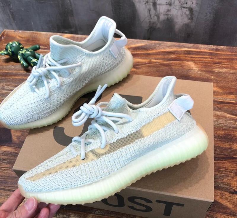 SAMC - YZO Sneakers - 129