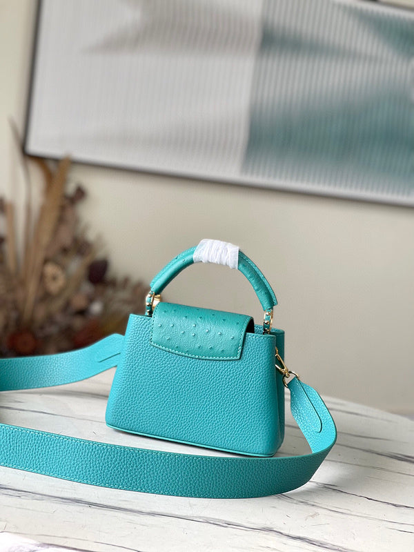 Fashion Lu-Vi bags - 4479