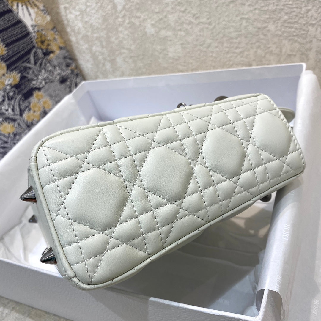 GLAMI Small Lady Bag Silver Hardware, White, For Women WomenÃ¢â‚¬â„¢s Handbags, Crossbody Bags, 20cm CD