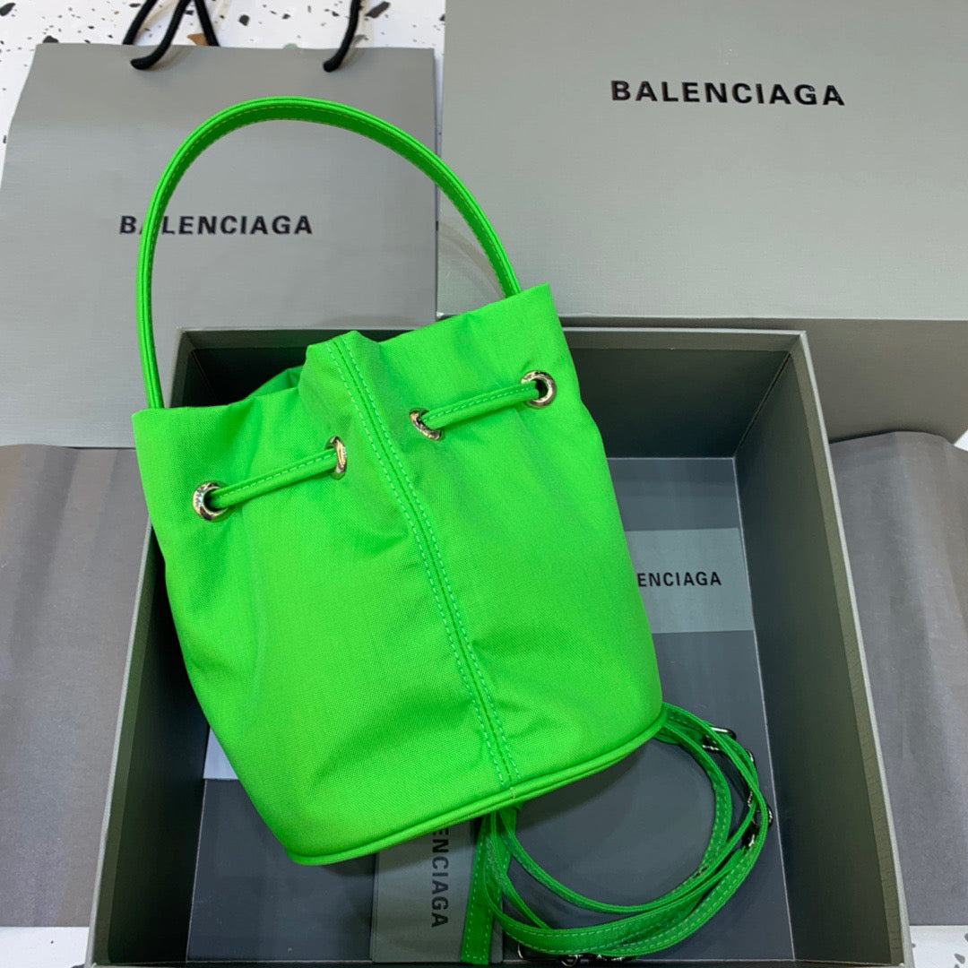 Balen Le Cagole MeGLAMIum Bucket Bag In Green, For Women,  Bags 11.8in/30cm