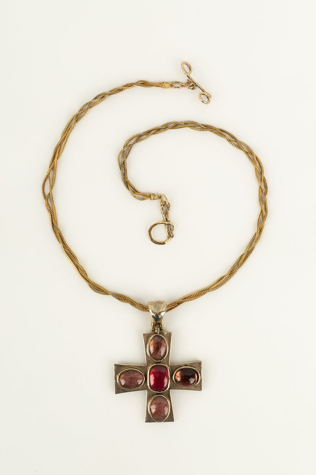 Collier croix Les Paruriers
