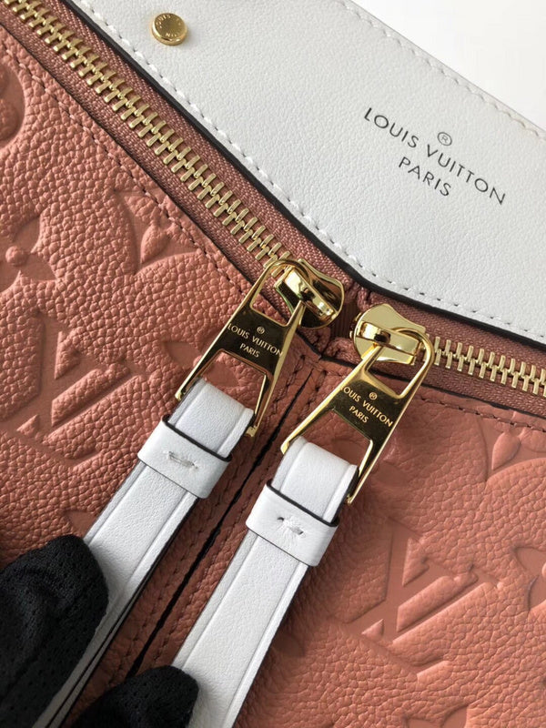 LOV2 Bags - Luxurious Bags  2043