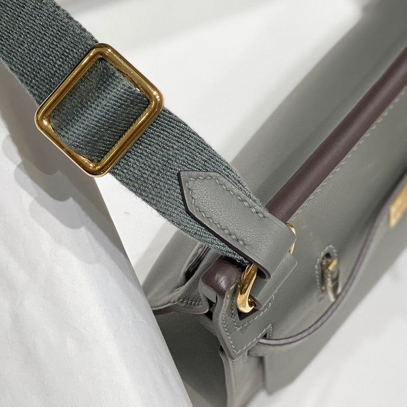 ELE - HMS Bags - 046