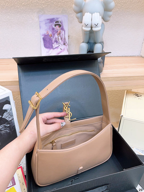 Glami Fashion - GCI Bags - 11577