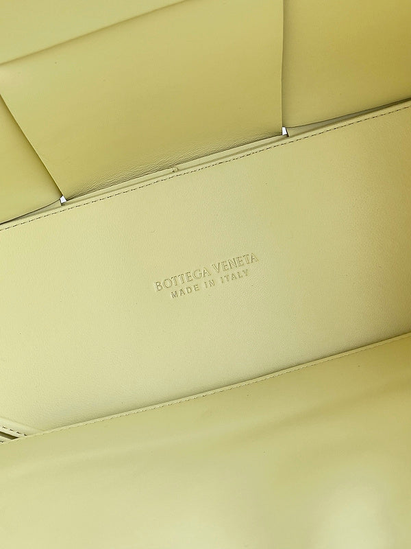 Glamy - BOV Bags - 717