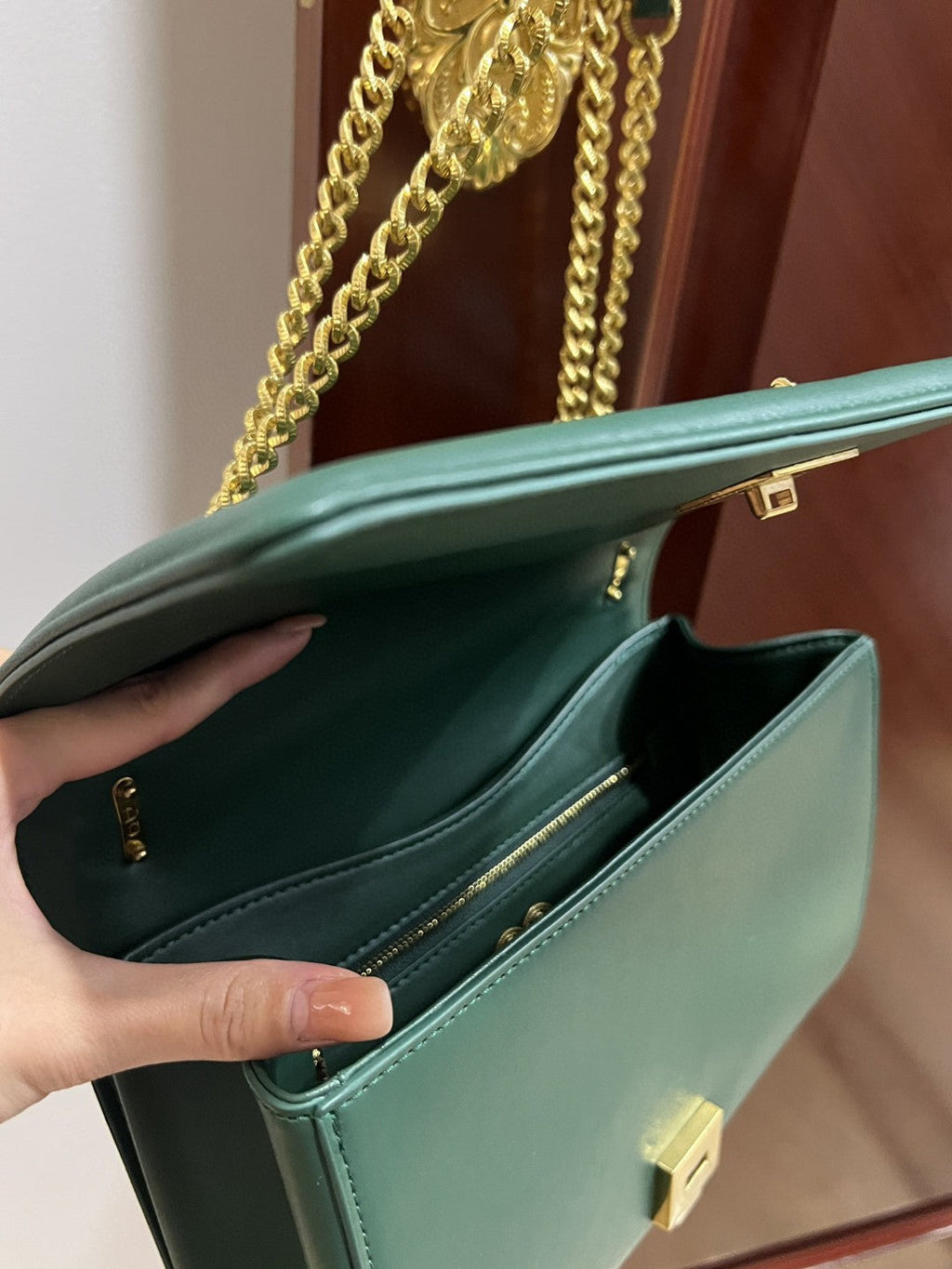 DG Large Devotion Bag In Quilted Nappa Green For Women 10in/26cm DG 
