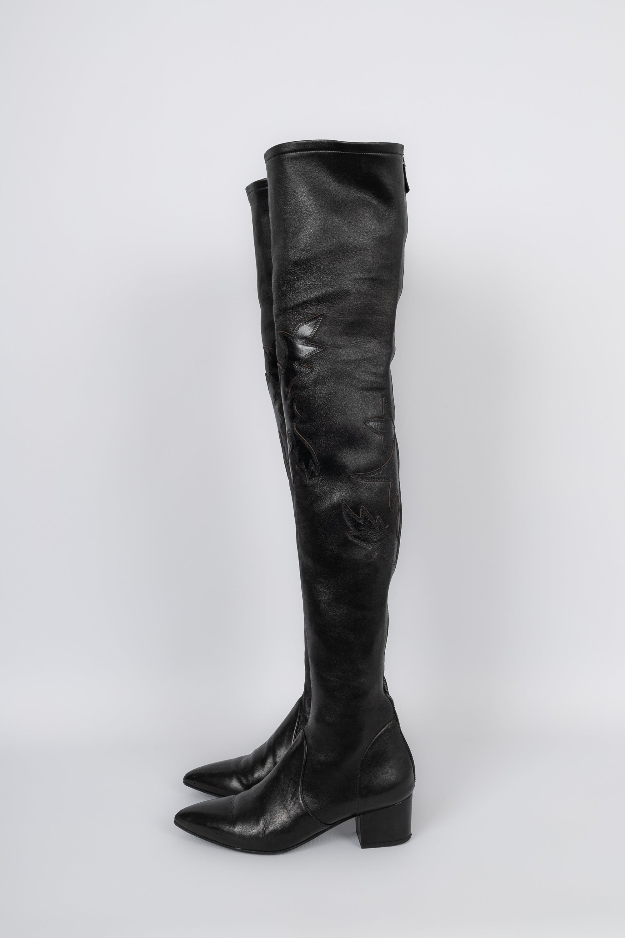 Bottes cuissardes en cuir Chanel