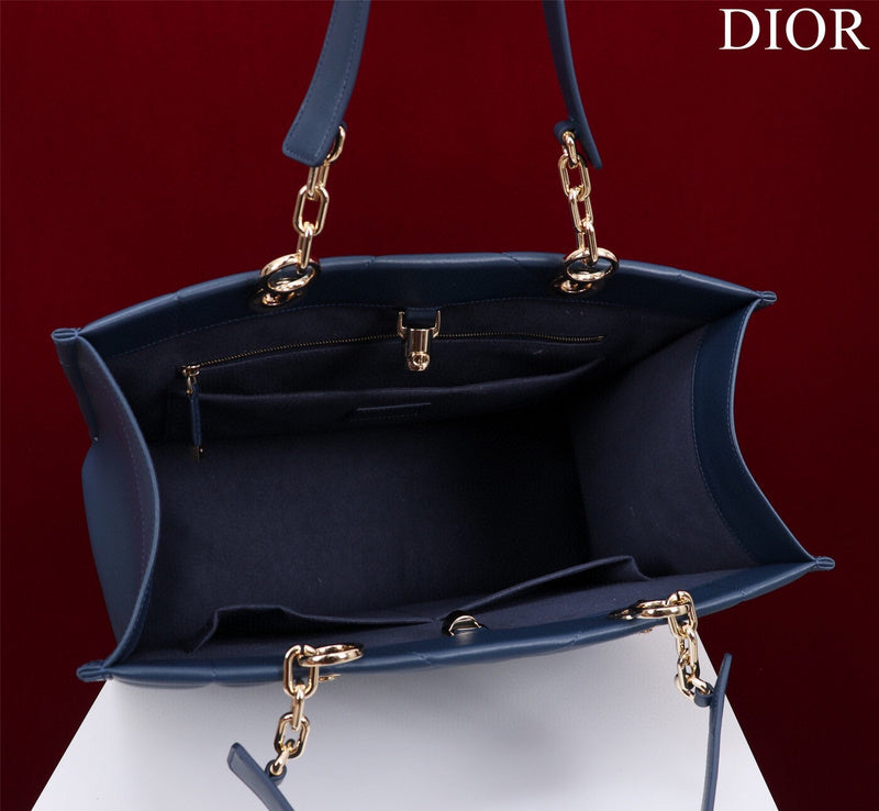 ELE - Dir Bags - 1723