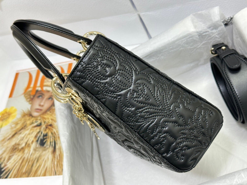 ELE - Dir Bags - 1415