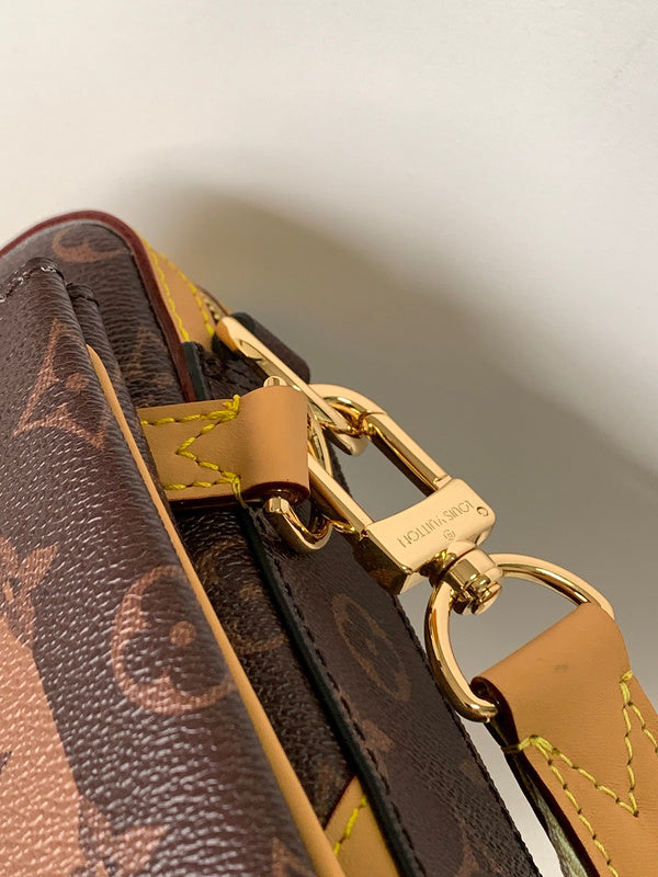 Satchel Bags - VL2 Bags - 520