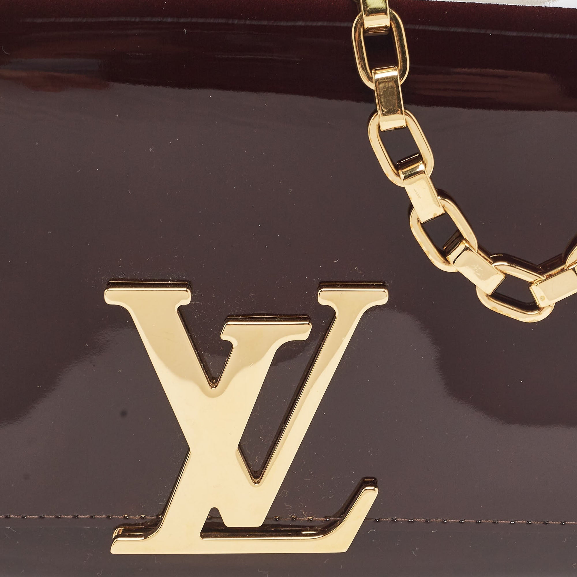 Louis Vuitton Amarante Vernis Chain Louise Mm Bag..