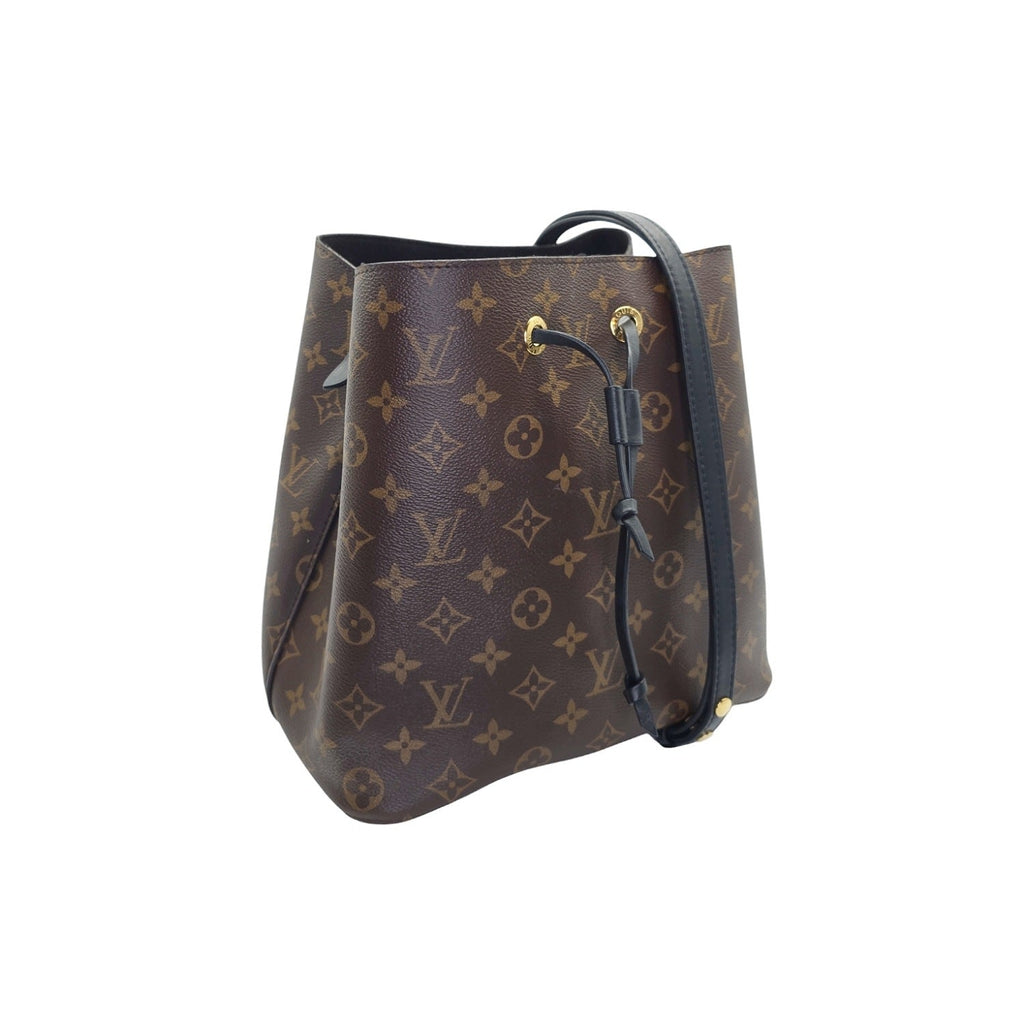 Louis Vuitton 2017 Monogram Canvas NeoNoe MM Bucket