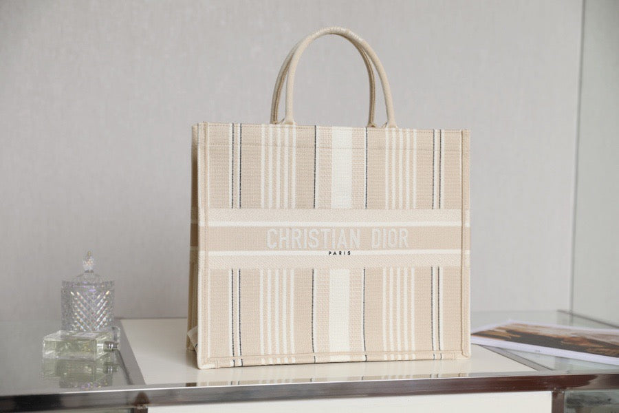 GLAMI Large Book Tote Cream, For Women, WomenÃ¢â‚¬â„¢s Handbags 16.5in/42cm CD