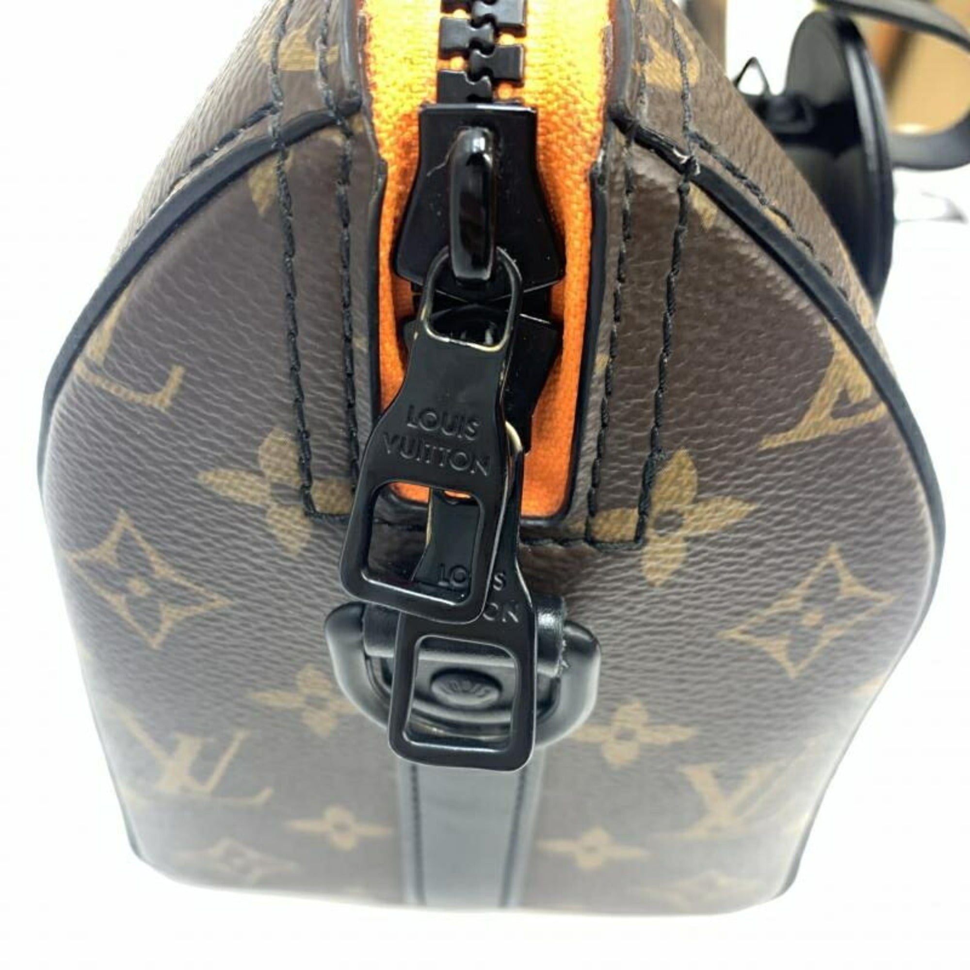 Louis Vuitton City Keepall  Canvas Shopper Bag ()