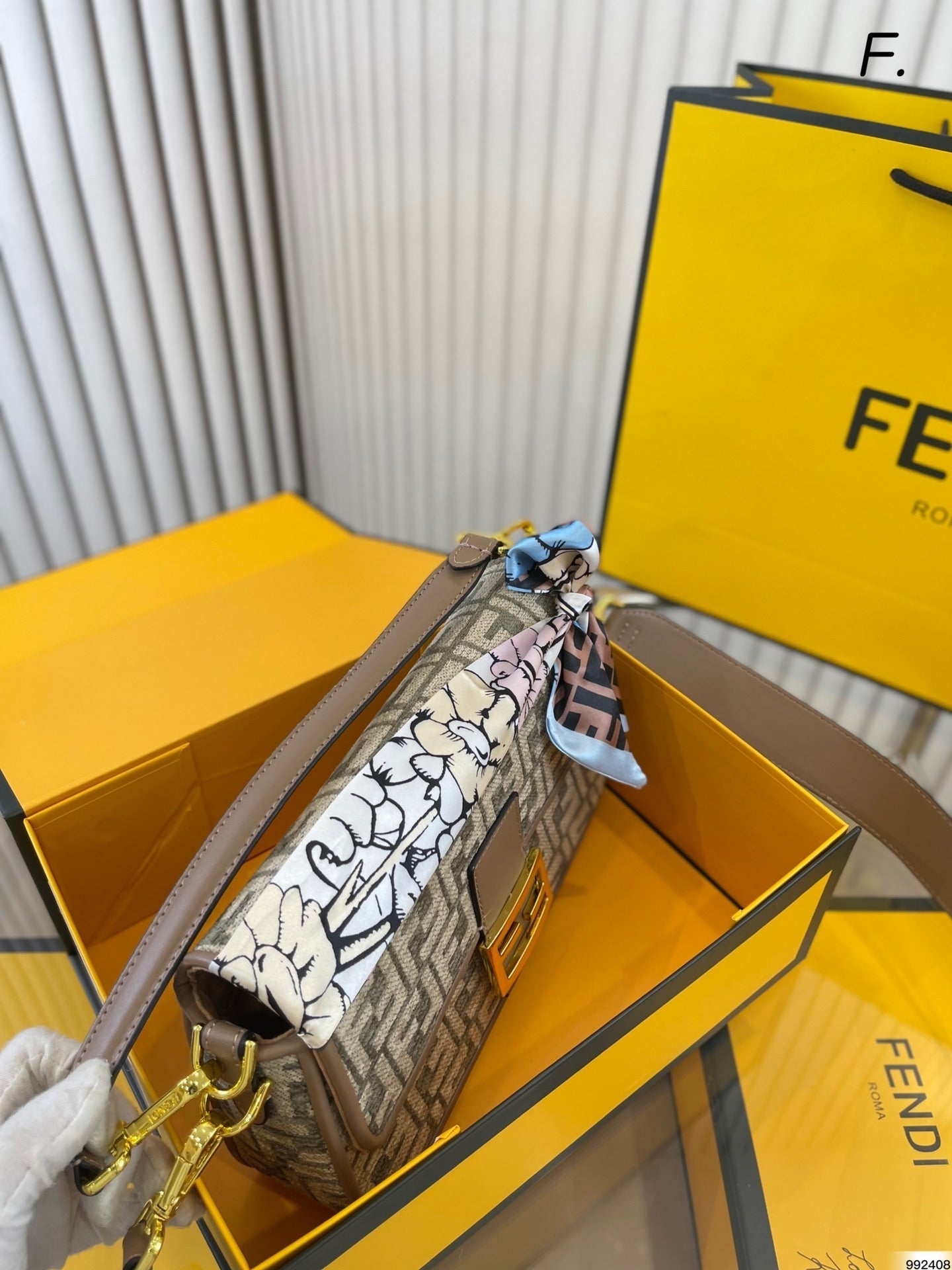 EN - New Lux Bags FEI 268