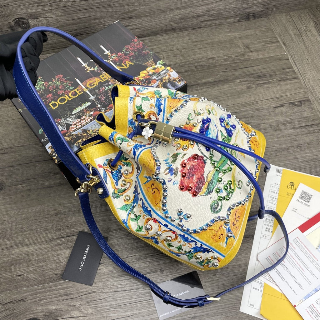 GLAMI Print Crespo Bucket Bag Multicolor With Branded Plate For Women GLAMI Bag