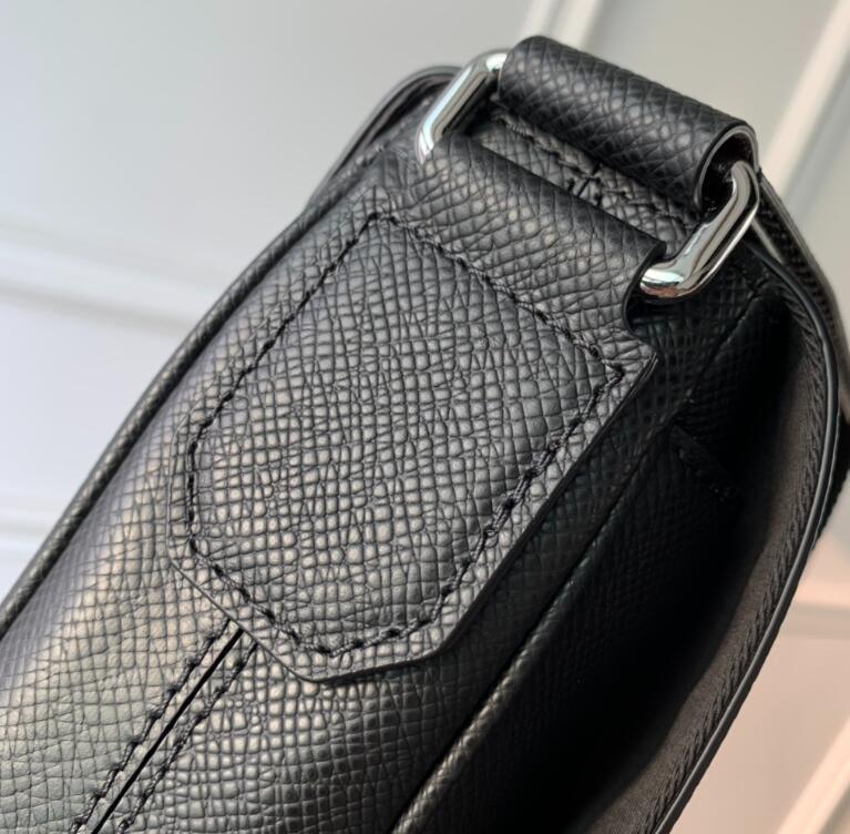 SAMC - LOV Bags - 1511