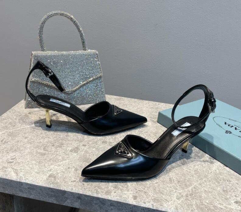 GlamyWomen Shoes - 270
