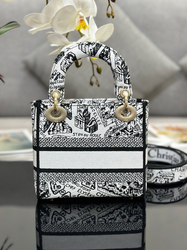 ELE - Dir Bags - 220