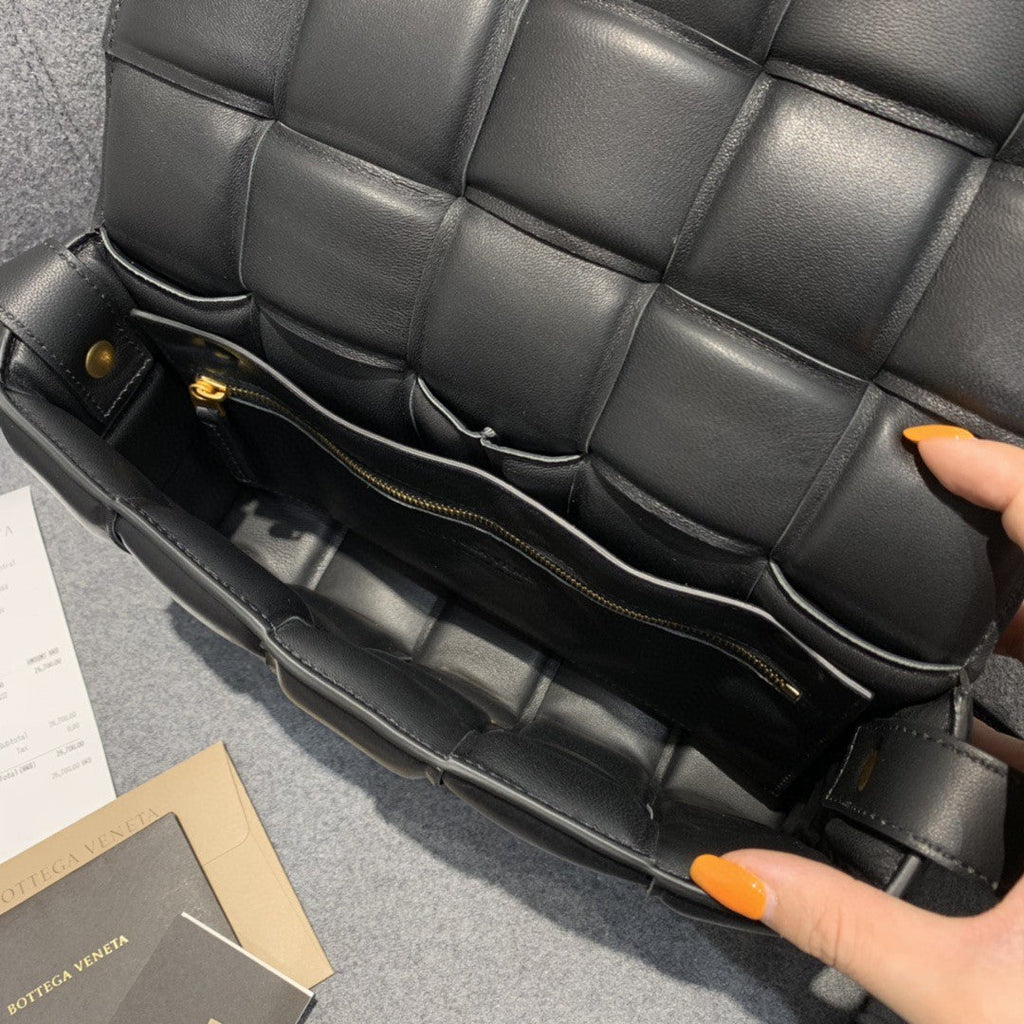 GLAMI Padded Cassette Bag For Women 10.2in/26cm In Black 591970VCQR18425