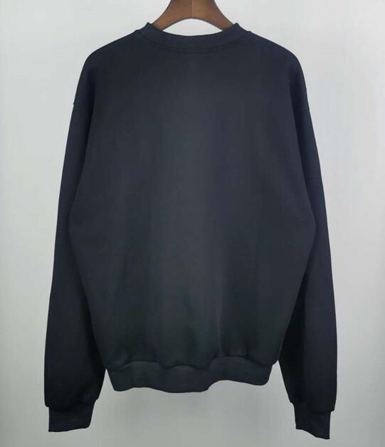 SAMC - LOV Clothes - 208