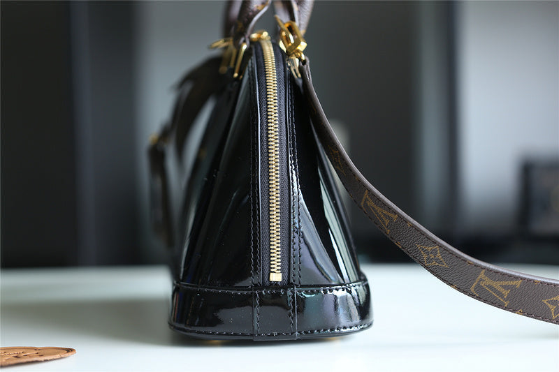 Glami Fashion Lu-Vi bags - 8283