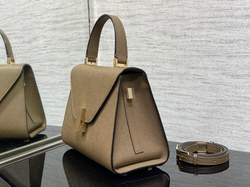 ELE - HMS Bags - 015