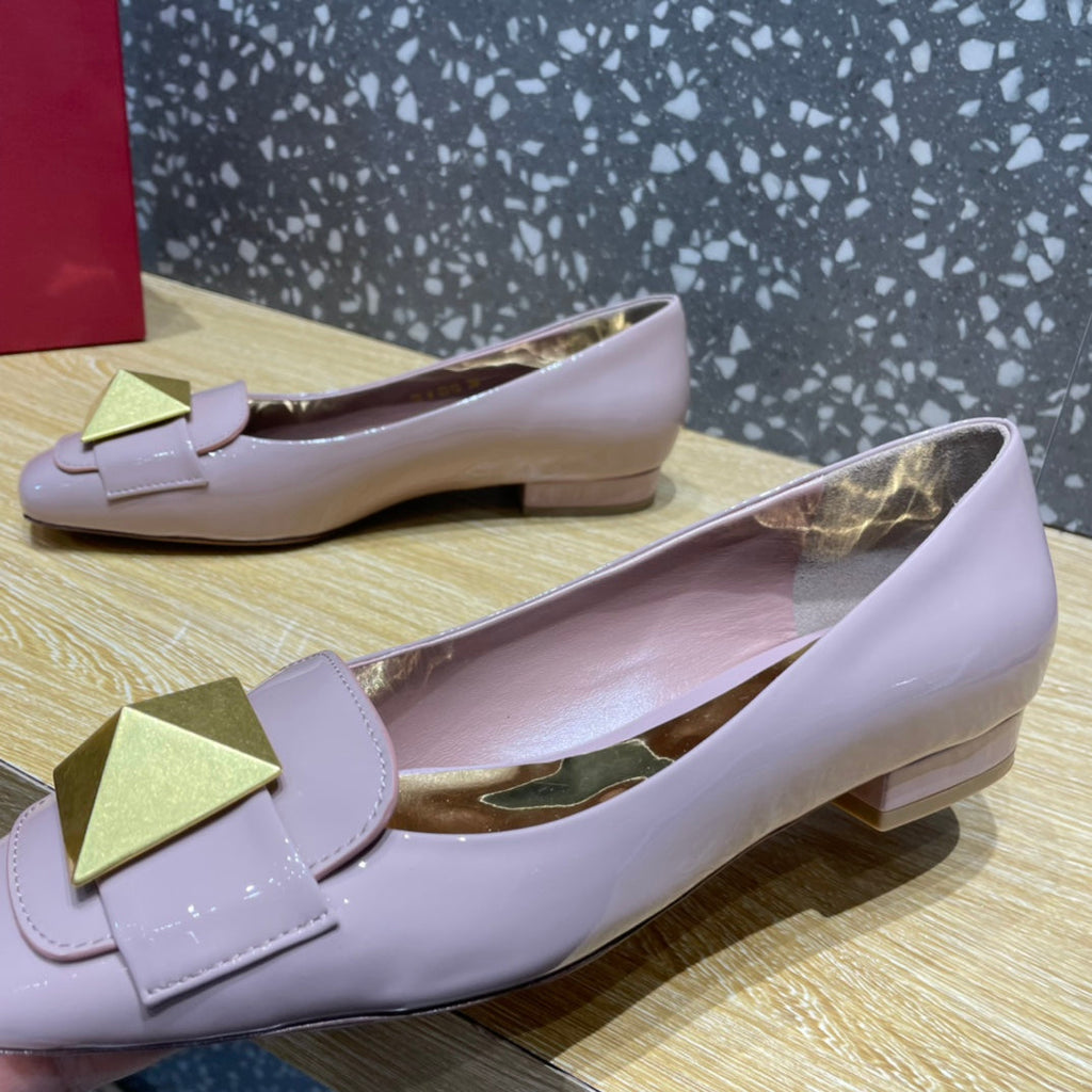 Valentino Garavani One Stud Patent Ballet GlamIats Light Pink For Women