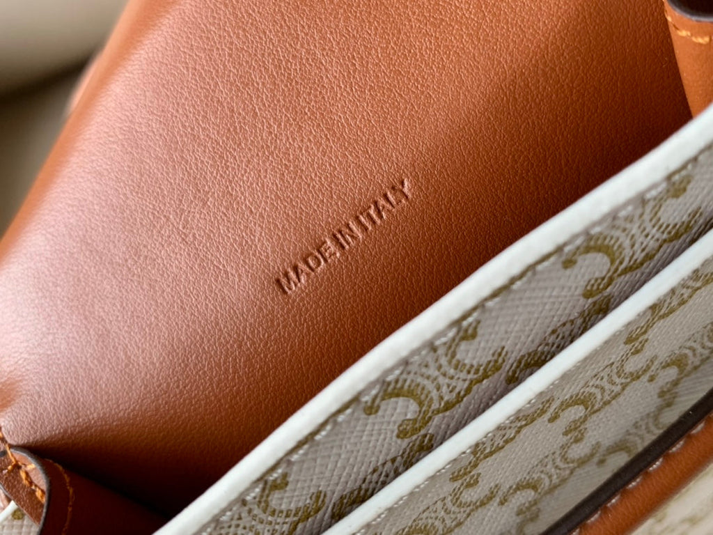 GLAMI Phone Pouch With GlamIap In Triomphe Canvas And Lambskin White/Tan For Women 7in/18cm 10G332CQD.01TA